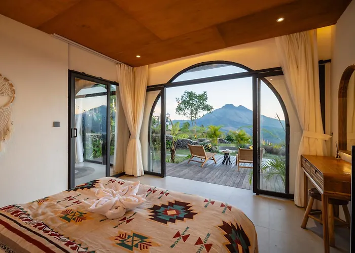 Otel Stone Ridge 3*