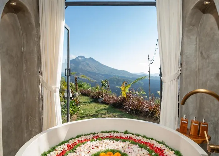 Stone Ridge Hotel 3*